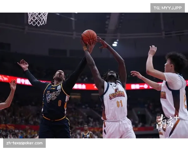 雷霆提升第二得分点威廉姆斯稳定性，要求角色球员更果断完成投篮